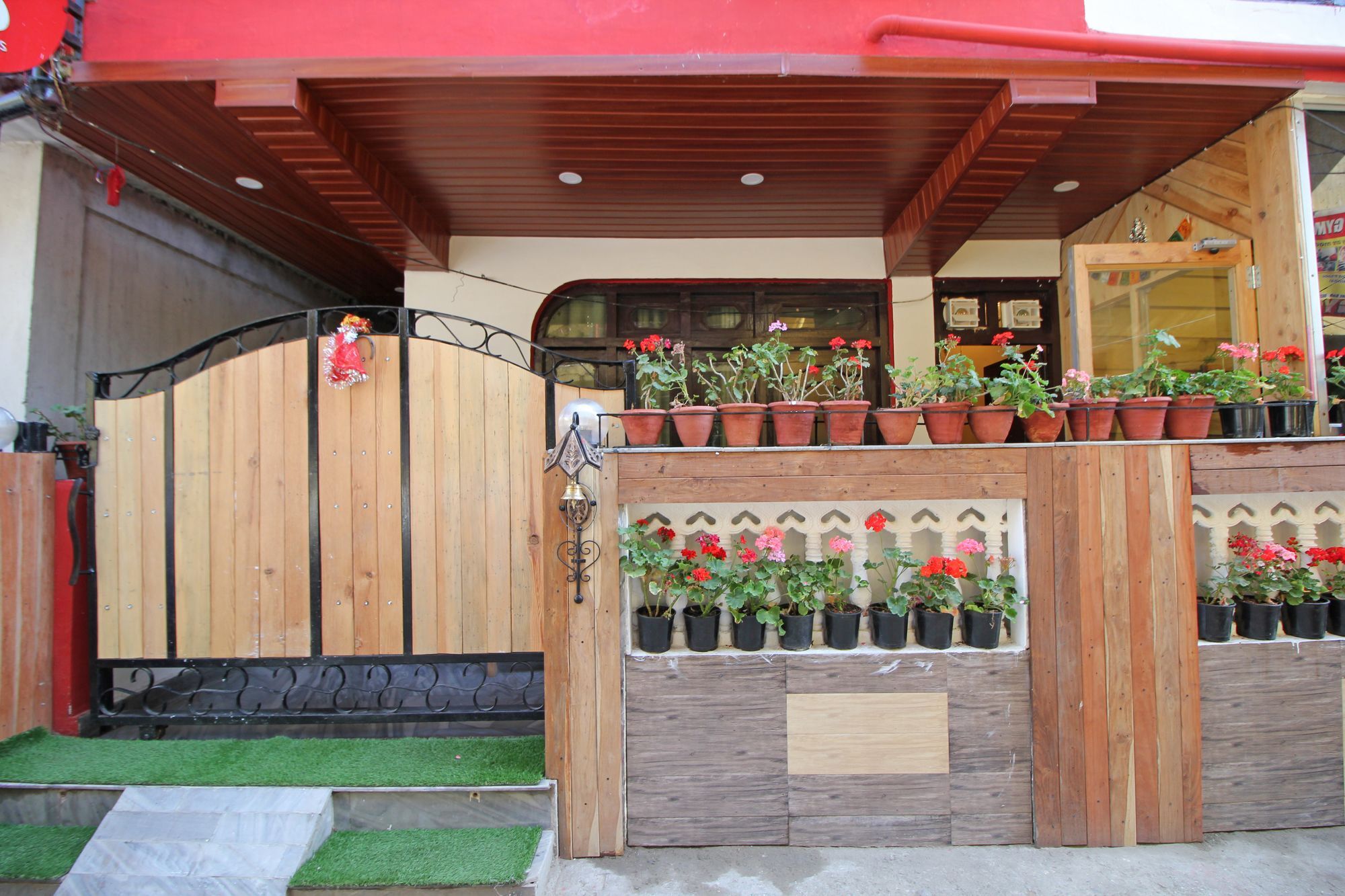 Oyo 3128 Hotel Panorama Nainital Kültér fotó